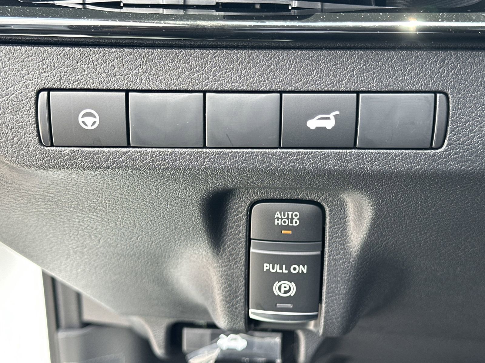 New 2025 Nissan Murano SV FWD image 15