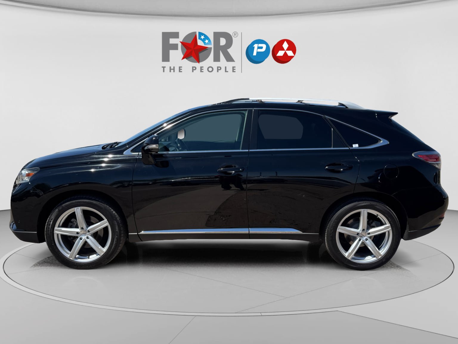 Used 2013 Lexus RX 350 FWD w/ Navigation Pkg image 2