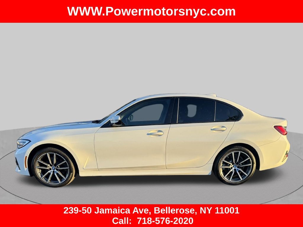 Used 2021 BMW 330i xDrive Sedan w/ Premium Package AWD/4WD image 2