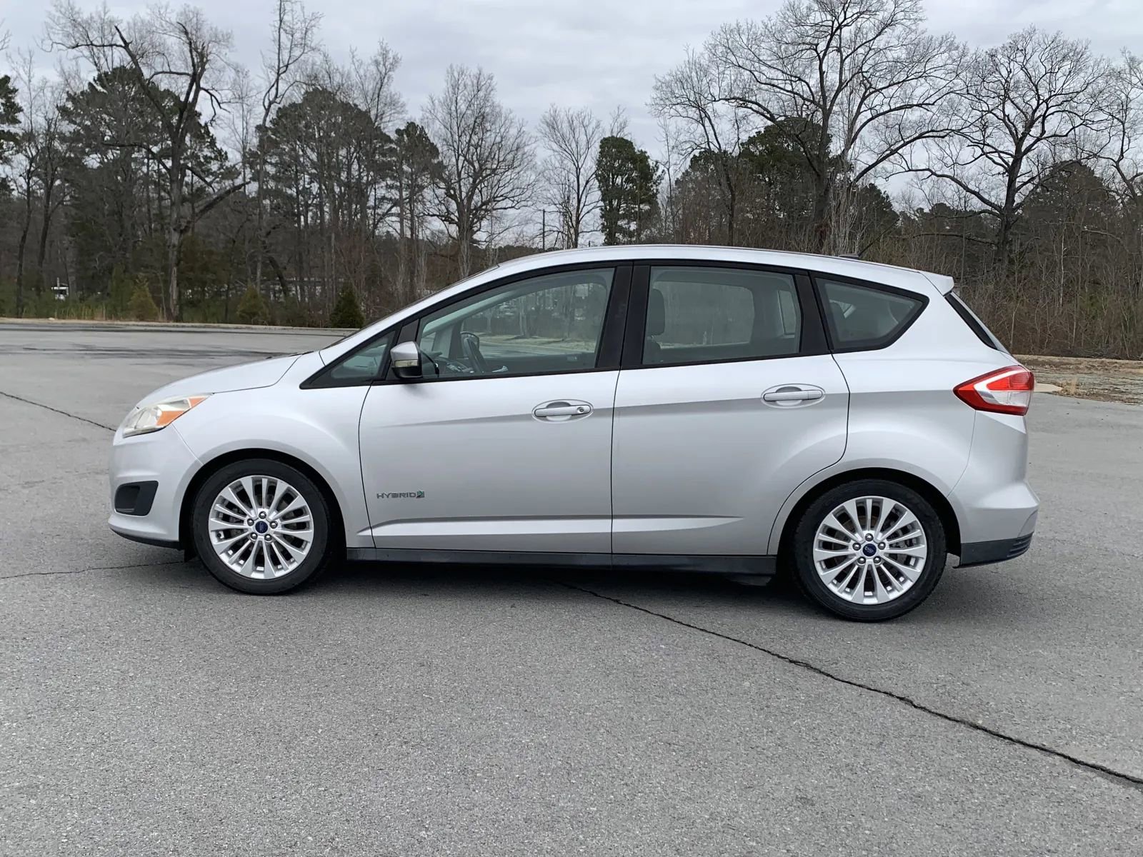 Used 2017 Ford C-MAX SE image 4