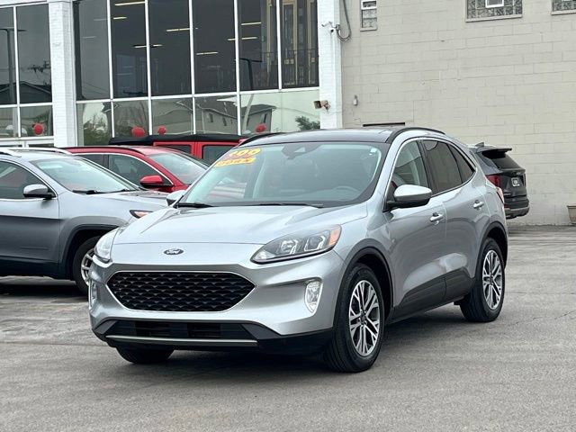 Used 2022 Ford Escape SEL w/ Technology Package FWD image 5