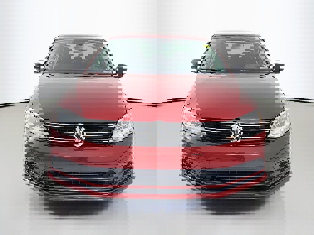 Used 2016 Volkswagen Jetta S FWD image 2