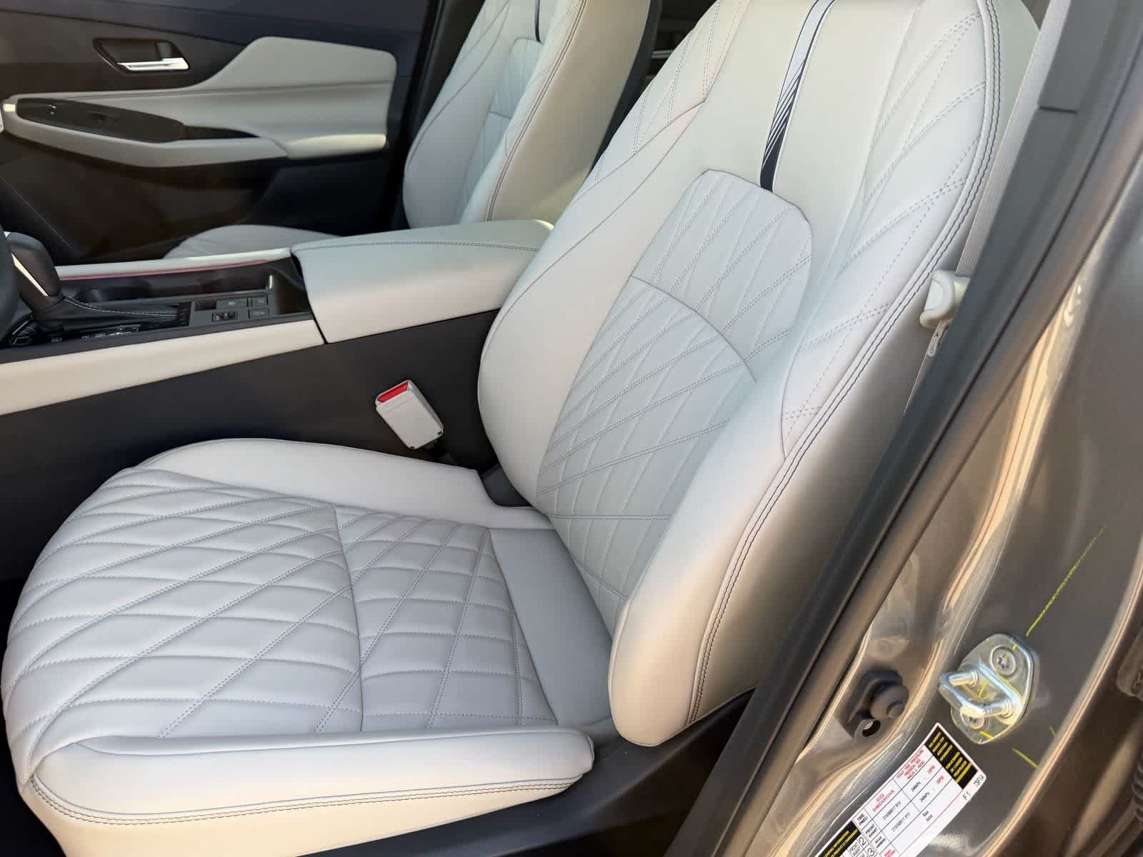 New 2026 Nissan Sentra SL FWD image 18