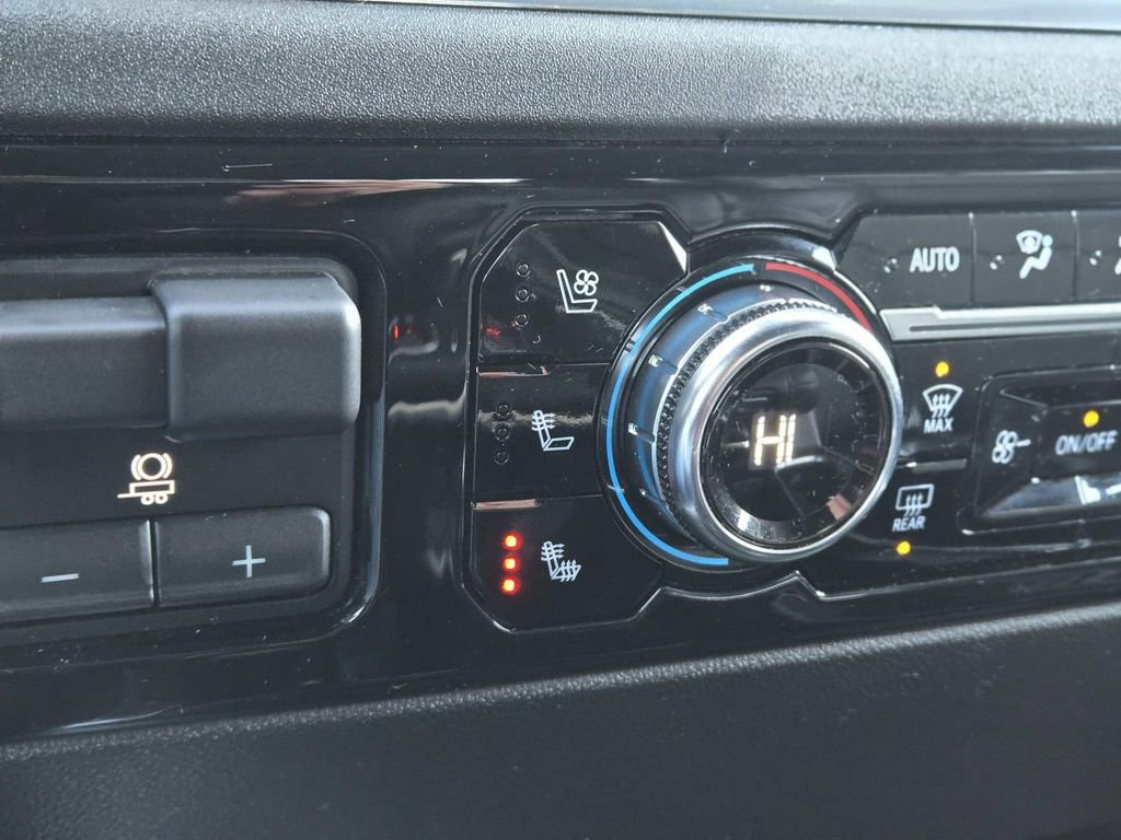 Used 2023 GMC Sierra 1500 SLT w/ SLT Premium Plus Package image 35