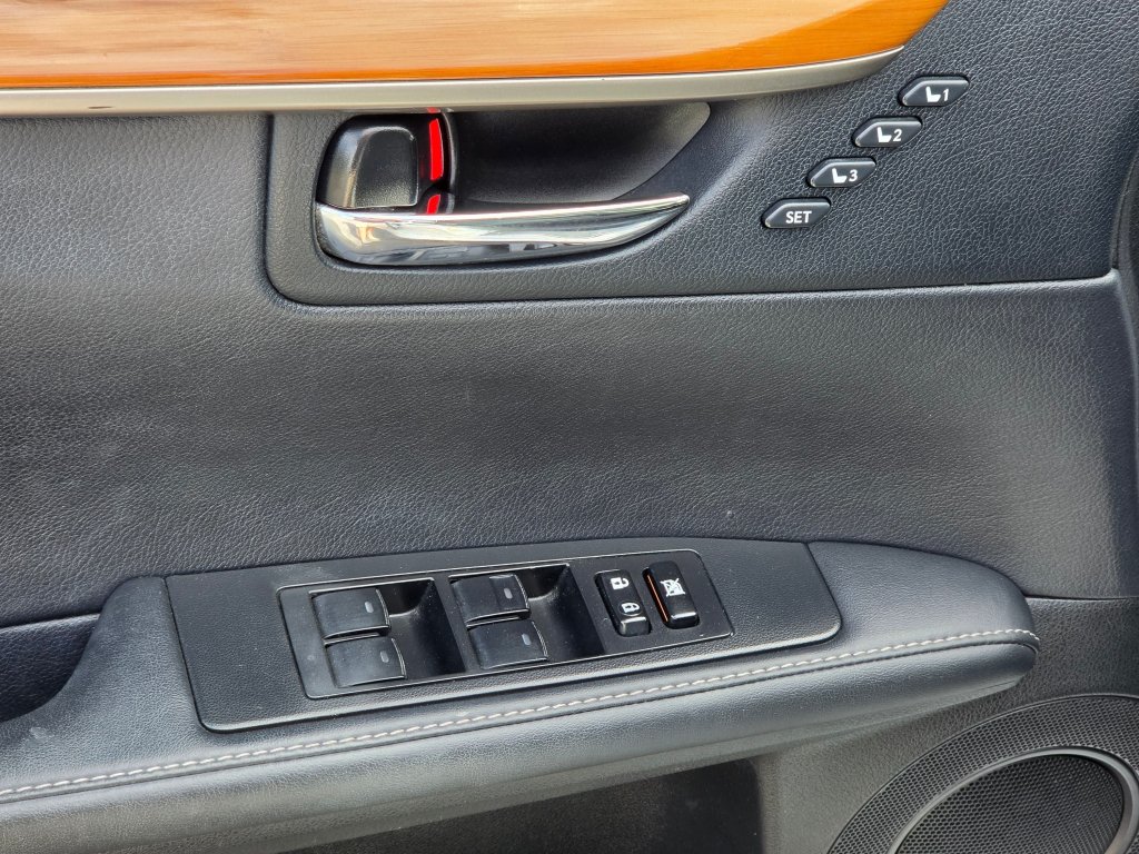 Used 2013 Lexus ES 300h w/ Premium Pkg FWD image 57