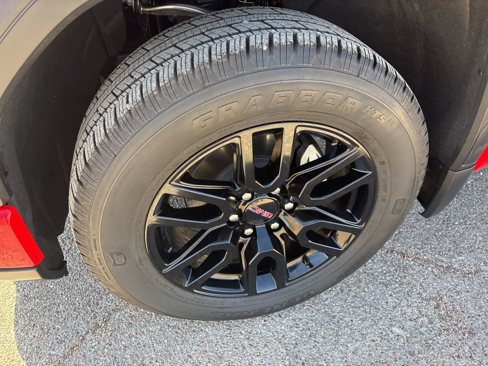 Certified 2026 GMC Sierra 1500 Pro w/ Graphite Edition image 29