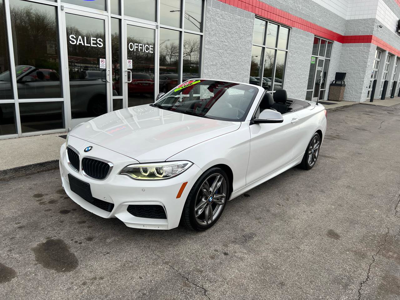 Used 2016 BMW M235i Convertible RWD image 20