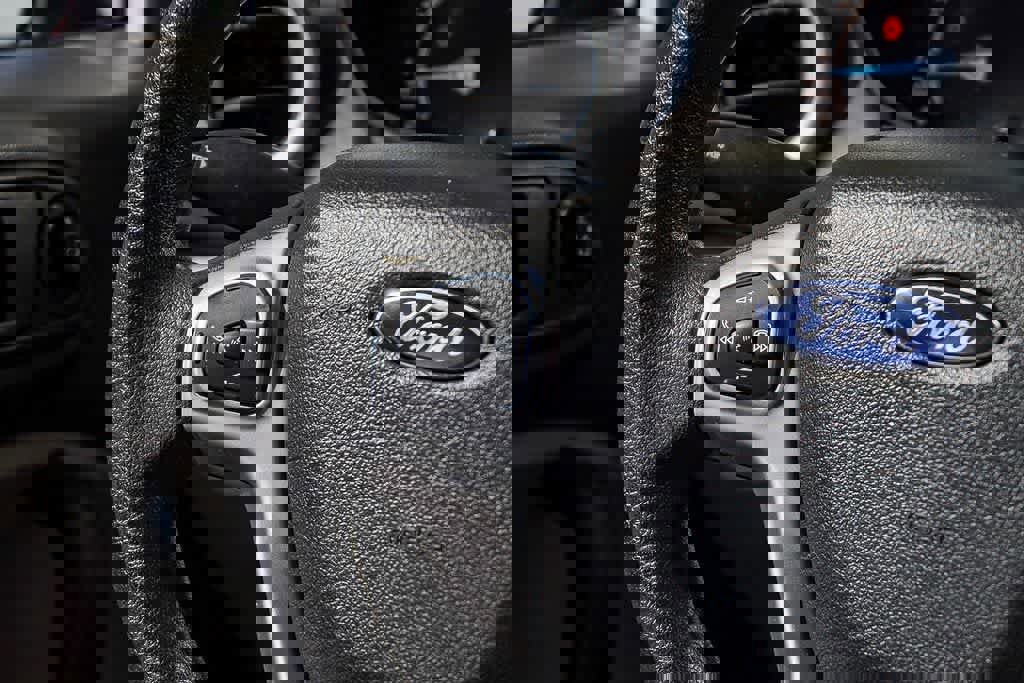 Used 2017 Ford Fiesta SE FWD image 16