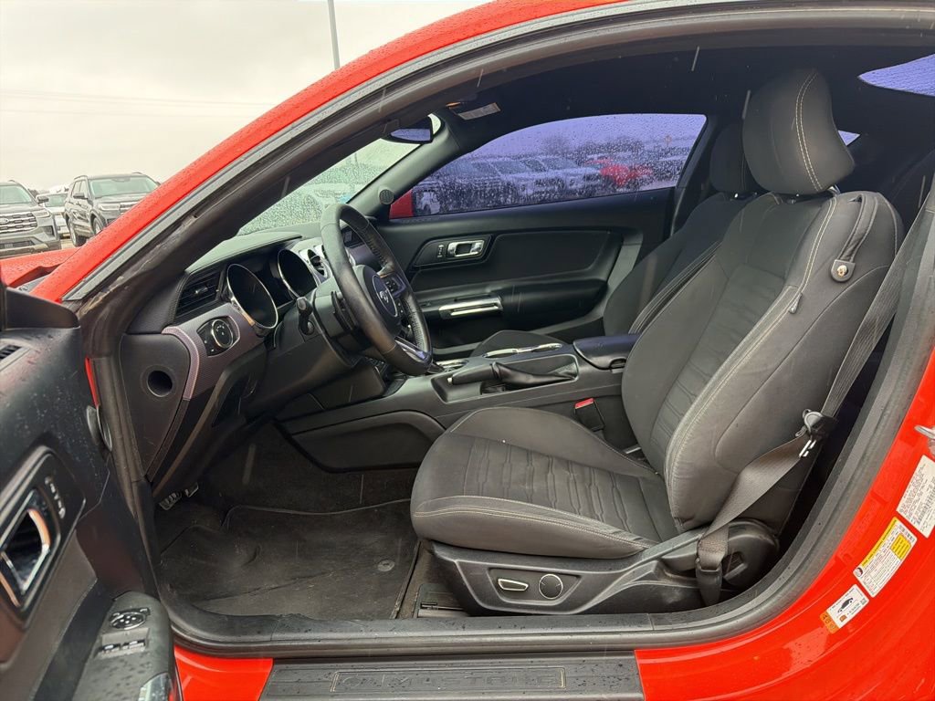 Used 2016 Ford Mustang GT image 10