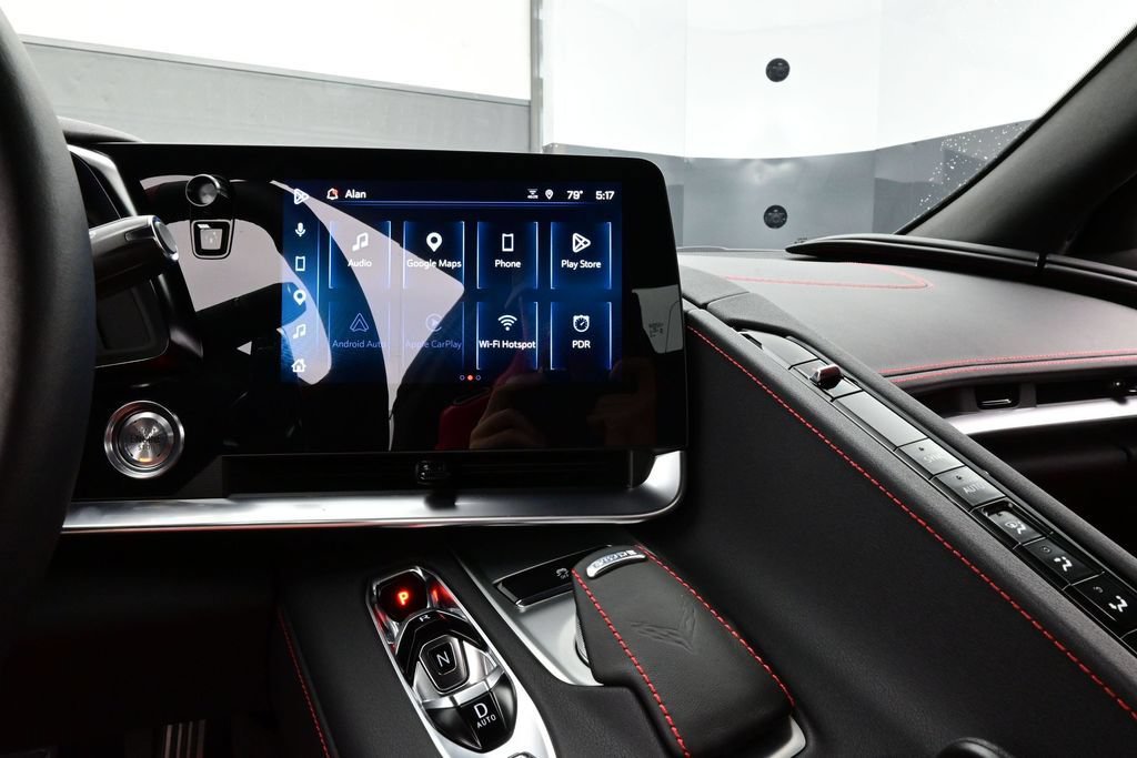 Used 2025 Chevrolet Corvette Z06 RWD image 10