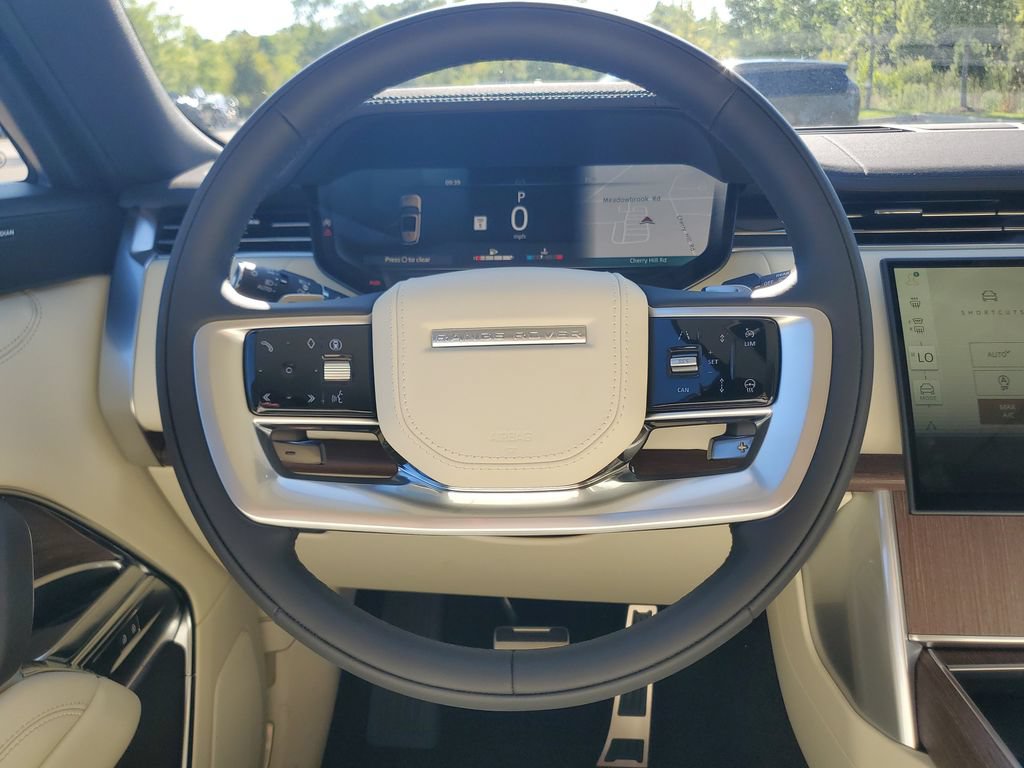 New 2026 Land Rover Range Rover Long Wheelbase SE AWD/4WD image 27