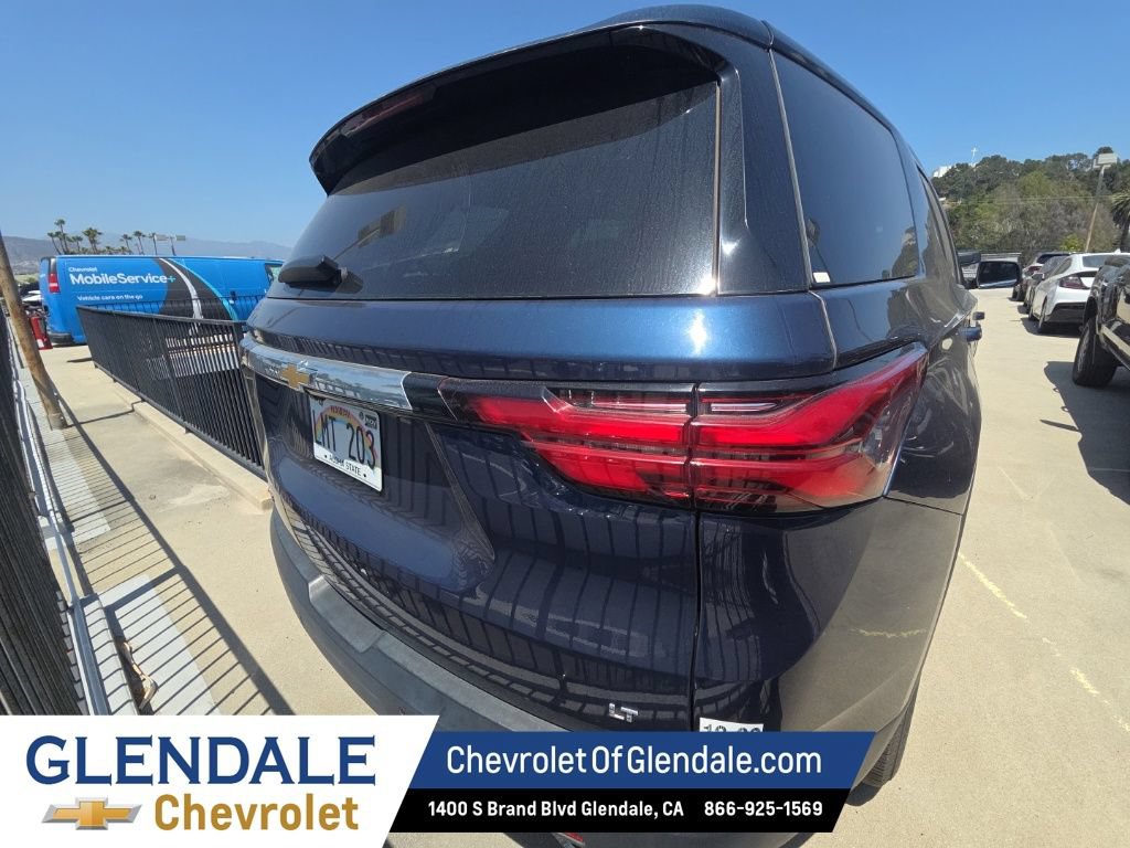 Certified 2023 Chevrolet Traverse LT FWD image 6