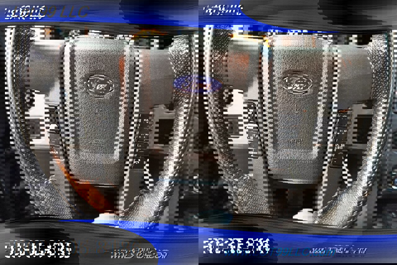 Used 2013 Ford F150 Raptor w/ Luxury Equipment Group image 27