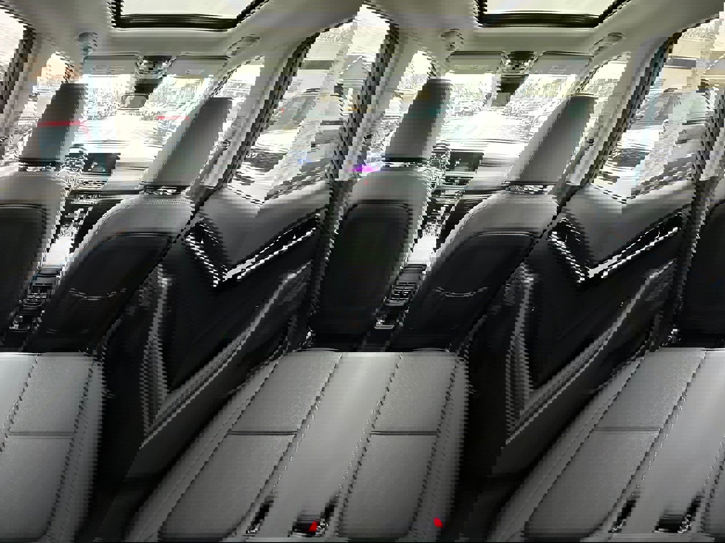 Used 2024 Kia Seltos EX image 12