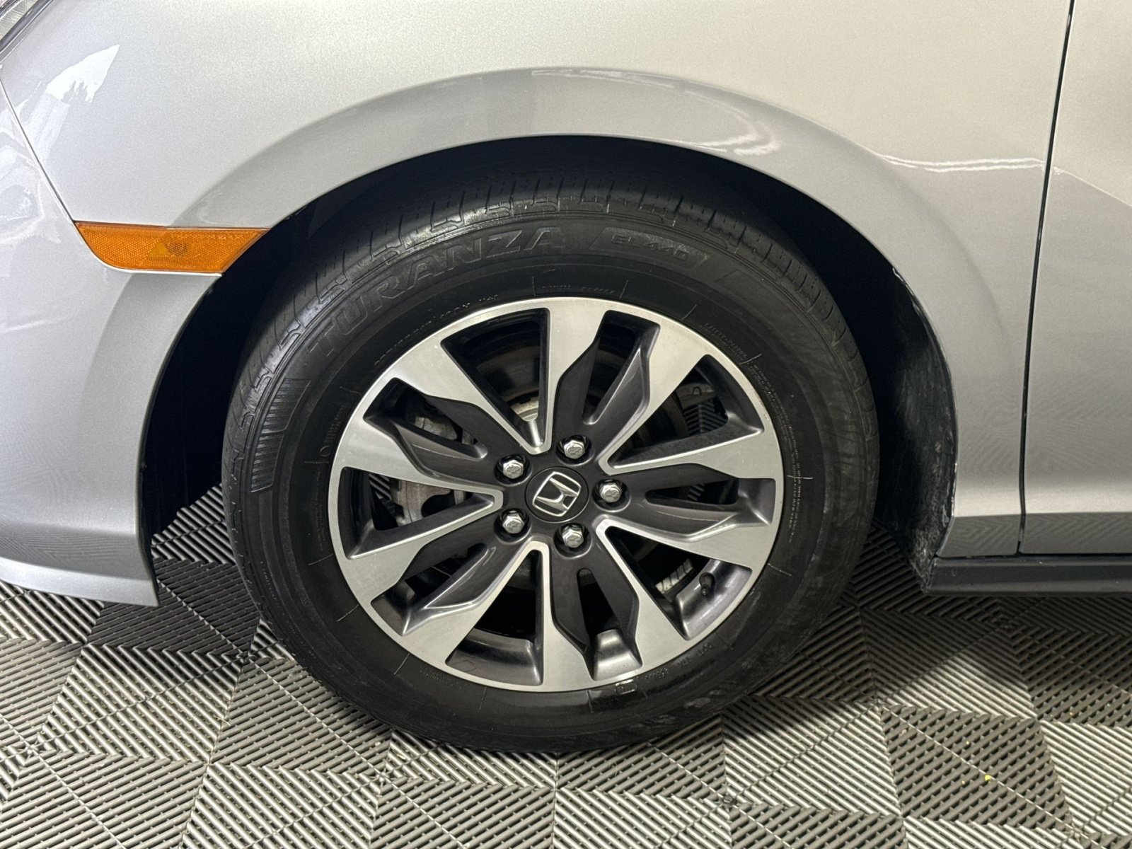 Used 2023 Honda Odyssey EX-L image 12