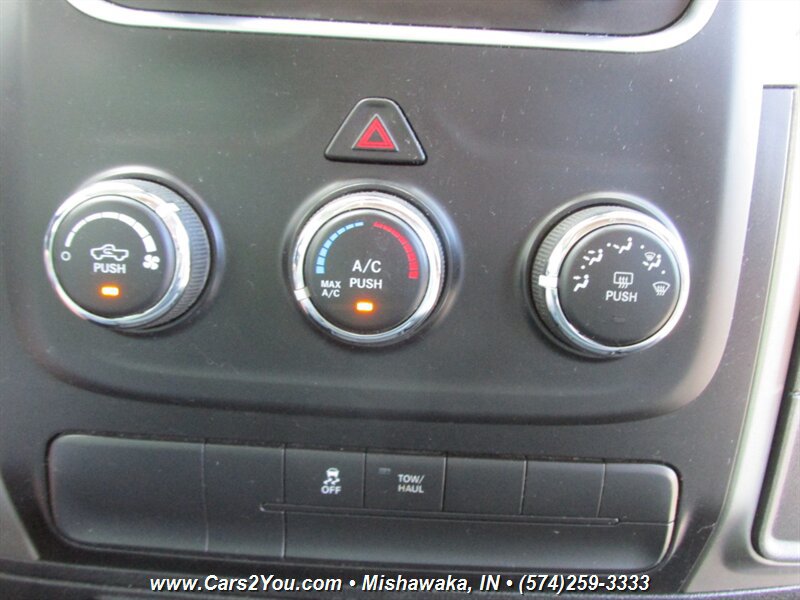 Used 2019 RAM 1500 Classic SLT RWD image 29
