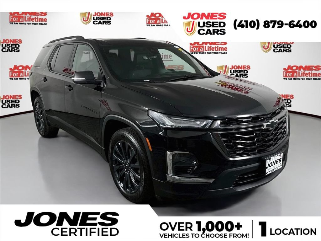 Used 2023 Chevrolet Traverse RS