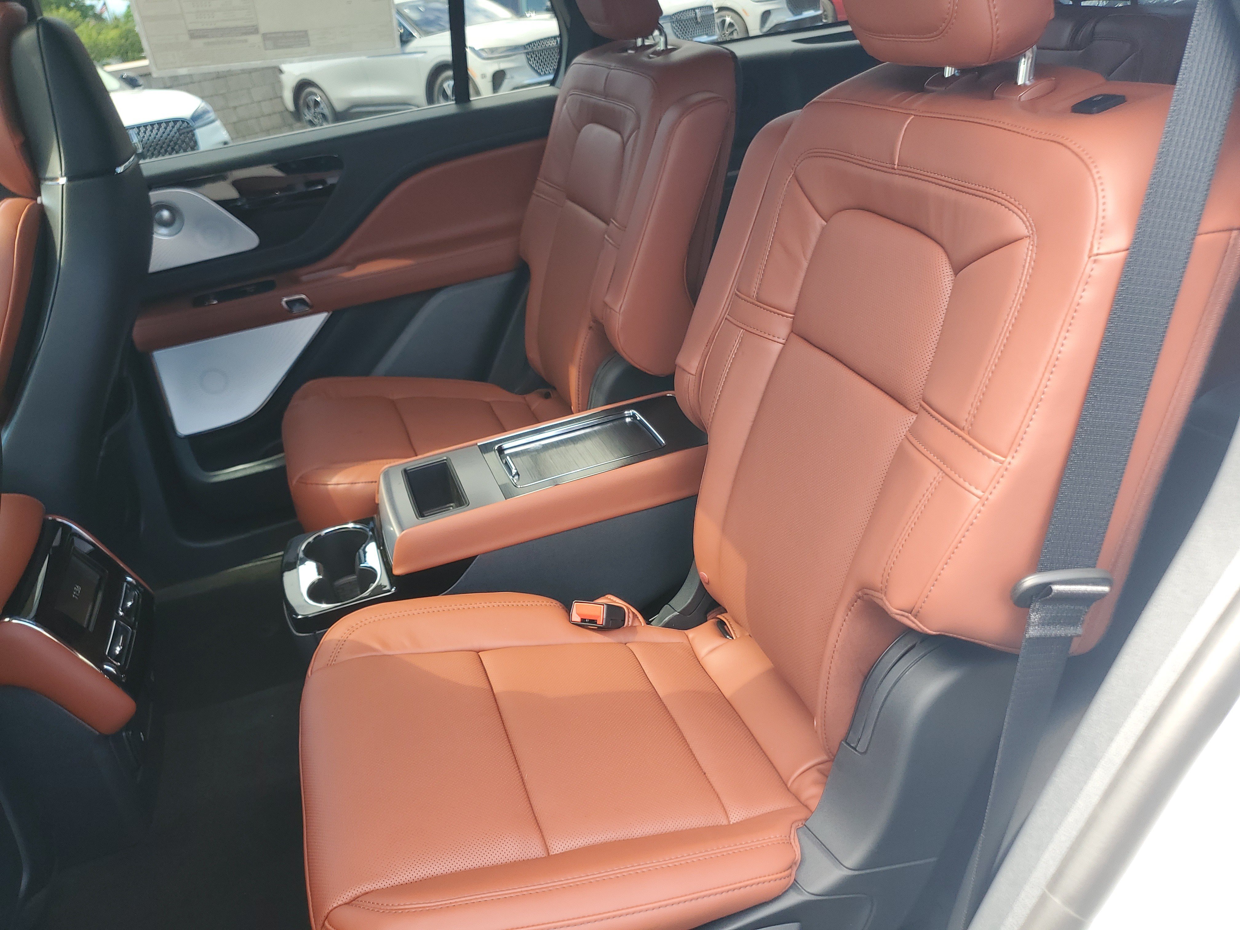 New 2026 Lincoln Aviator Reserve AWD/4WD image 26