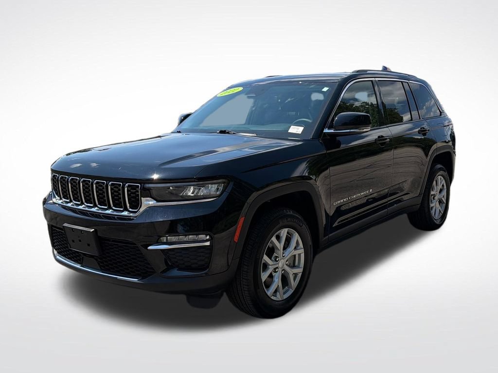 Used 2023 Jeep Grand Cherokee Limited AWD/4WD image 10