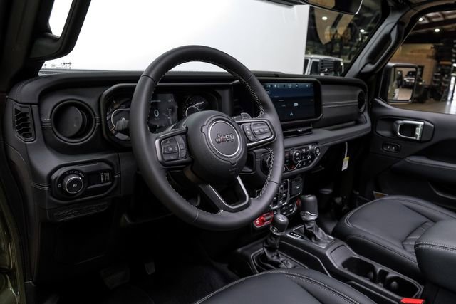 Used 2024 Jeep Wrangler Unlimited Rubicon 392 image 16