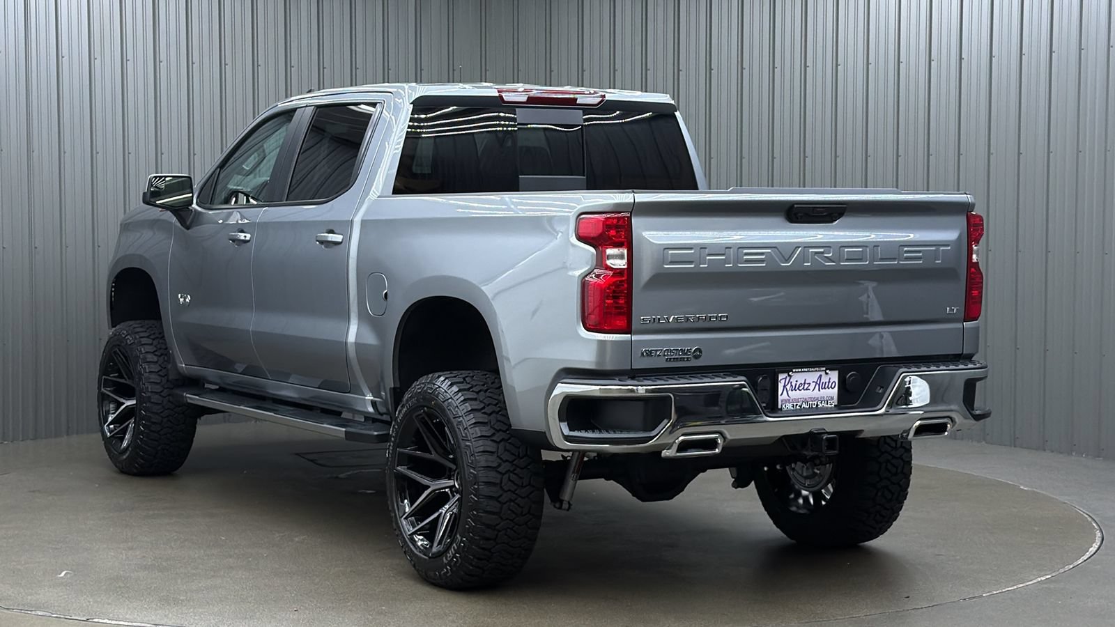 Used 2026 Chevrolet Silverado 1500 LT AWD/4WD image 3