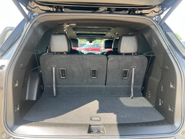 Used 2023 Chevrolet Traverse RS AWD/4WD image 18