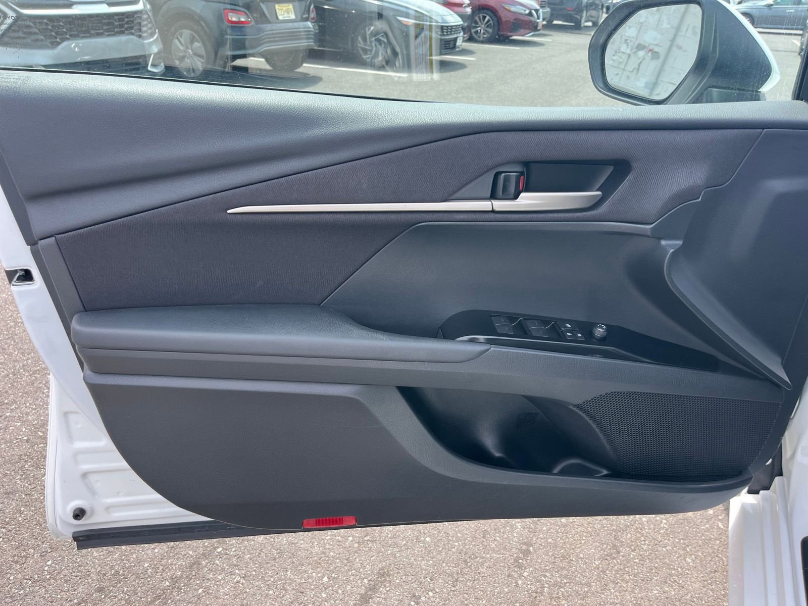 Used 2025 Toyota Camry LE image 18