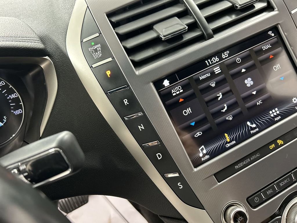 Used 2019 Lincoln MKZ Premiere AWD/4WD image 17