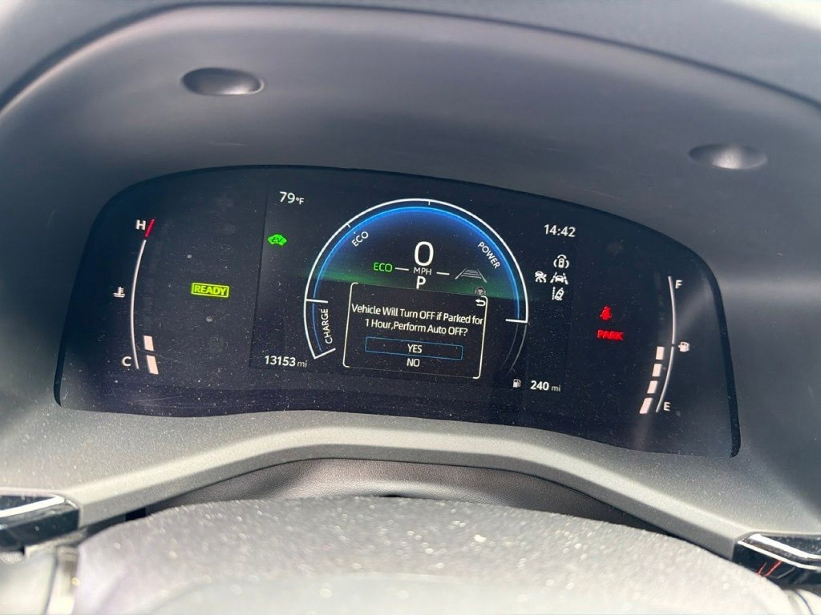 Used 2025 Toyota Camry LE FWD image 13