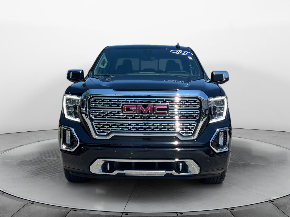 Used 2021 GMC Sierra 1500 Denali w/ Denali Ultimate Package AWD/4WD image 2