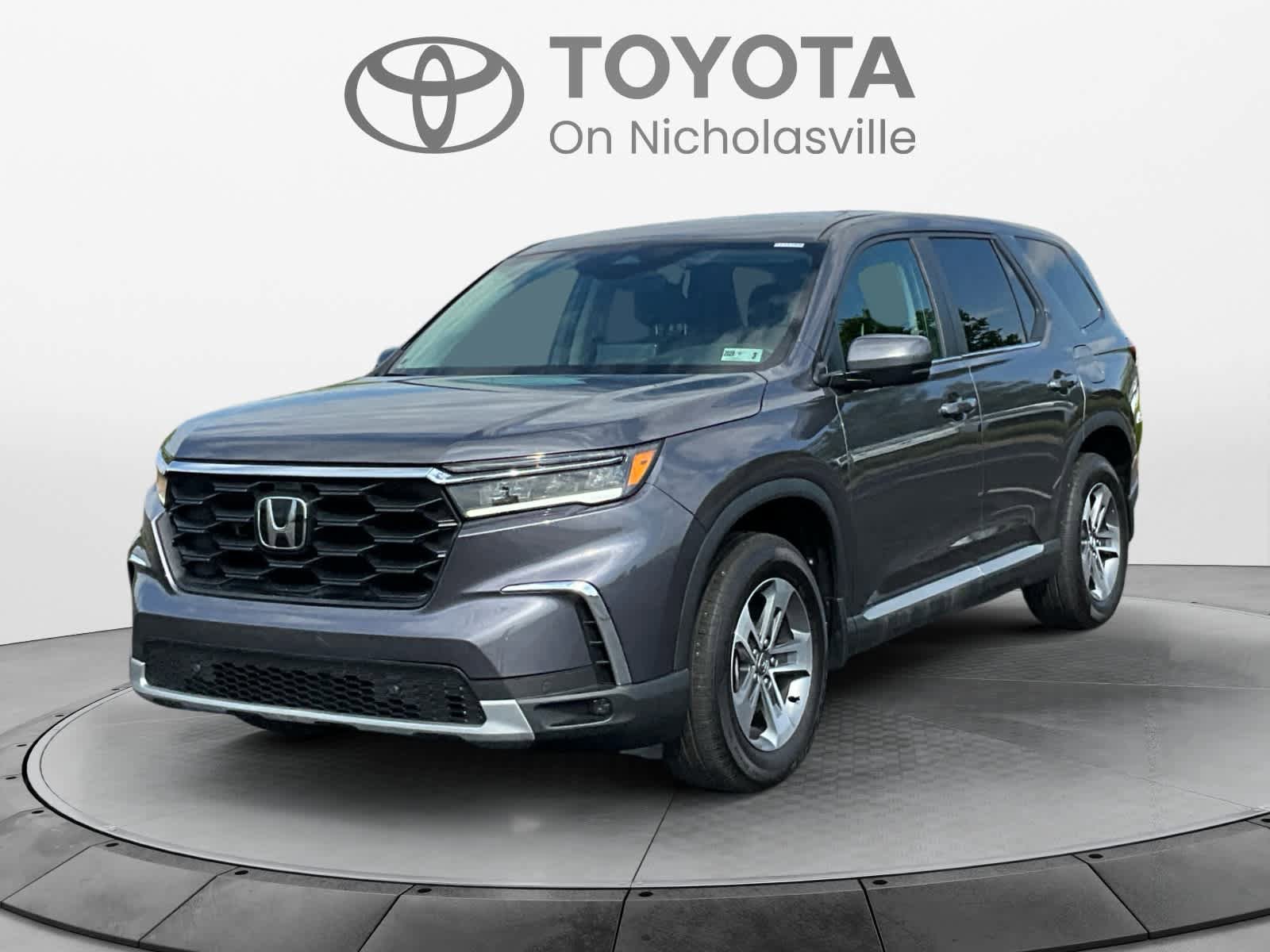 Used 2025 Honda Pilot EX-L image 1