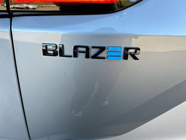 New 2026 Chevrolet Blazer EV LT w/ Midnight/Sport Edition AWD/4WD image 30