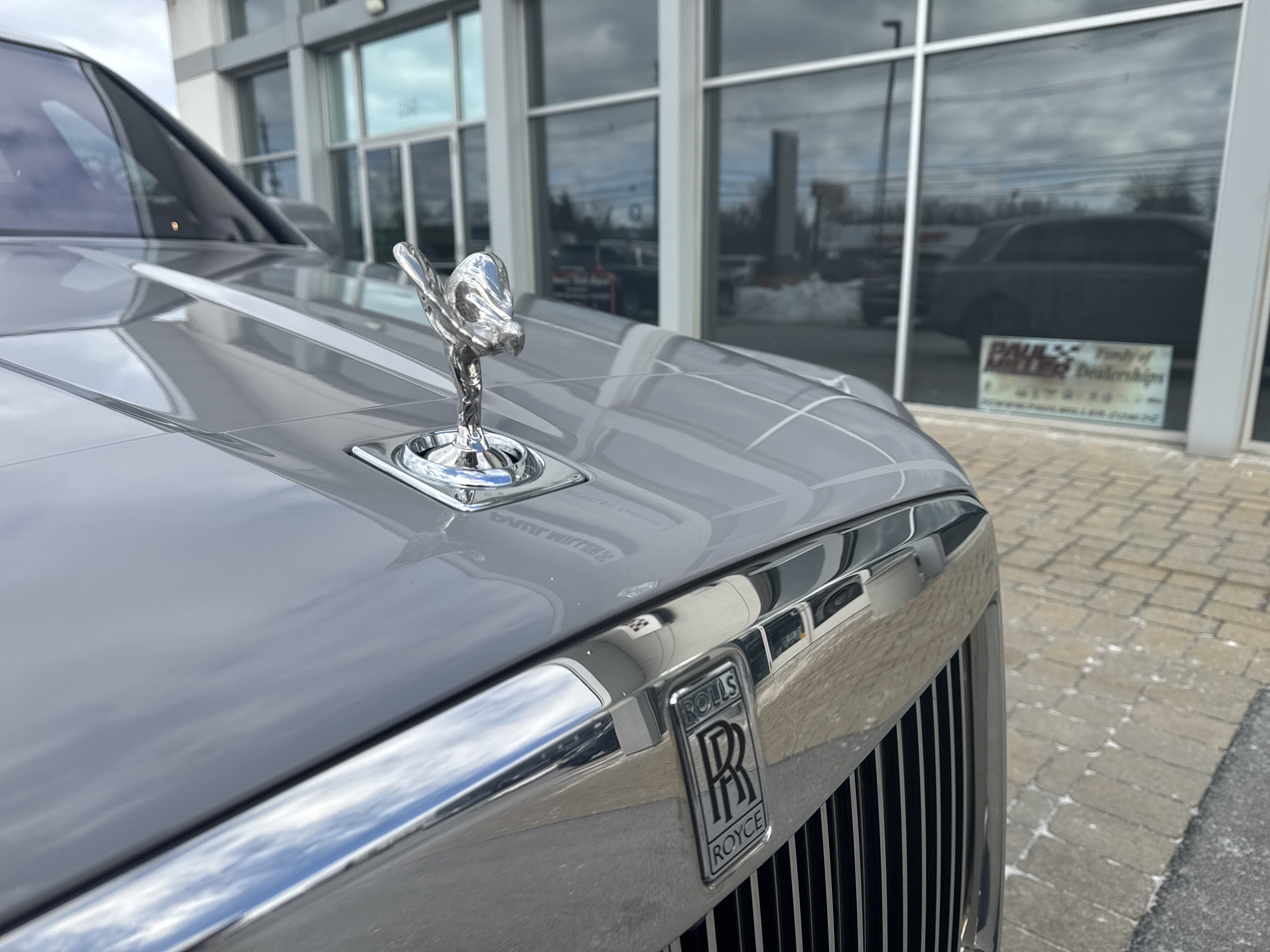 Certified 2024 Rolls-Royce Cullinan w/ Interior Detailing Package AWD/4WD image 35