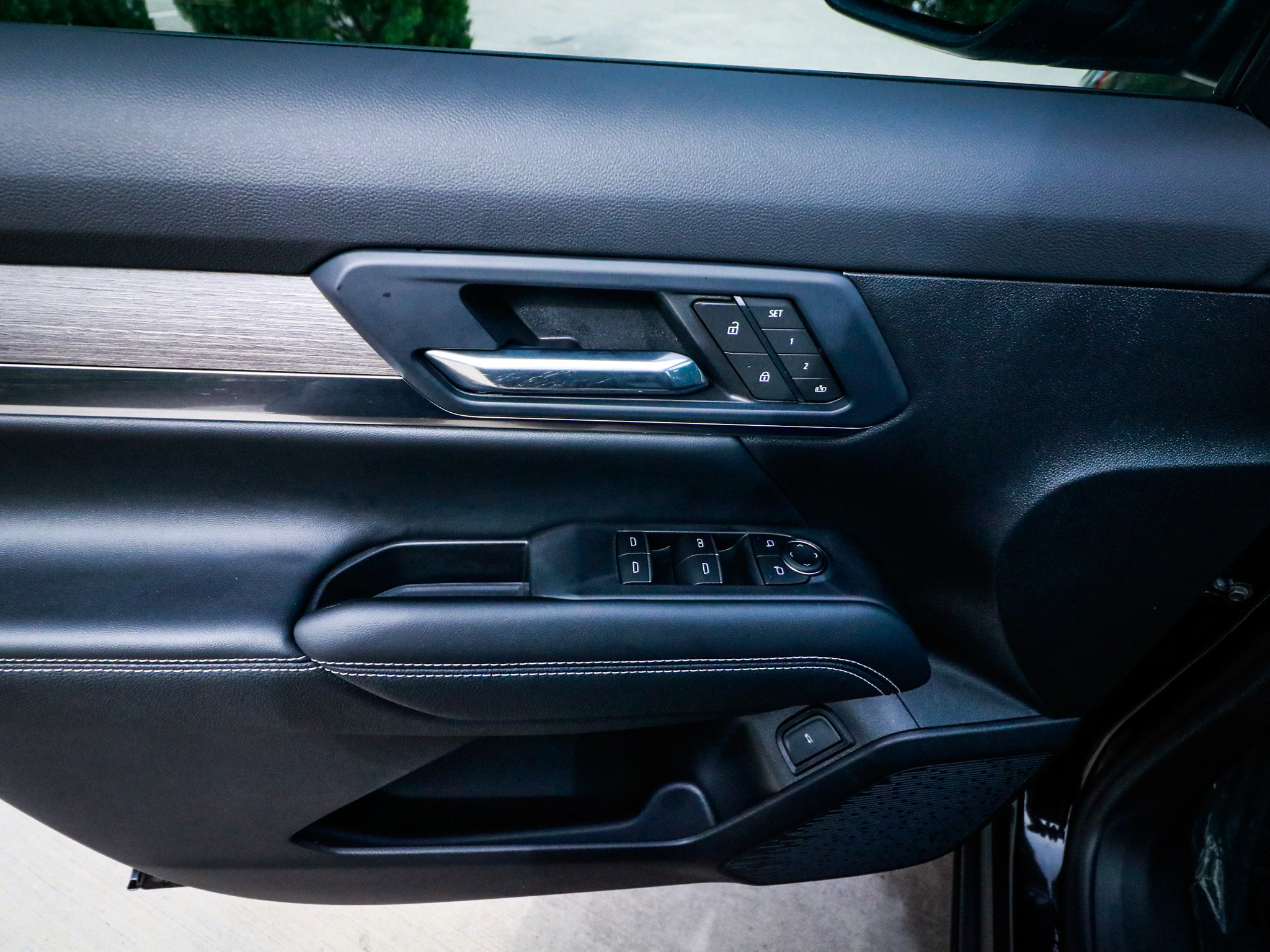 Used 2026 GMC Terrain Denali image 15