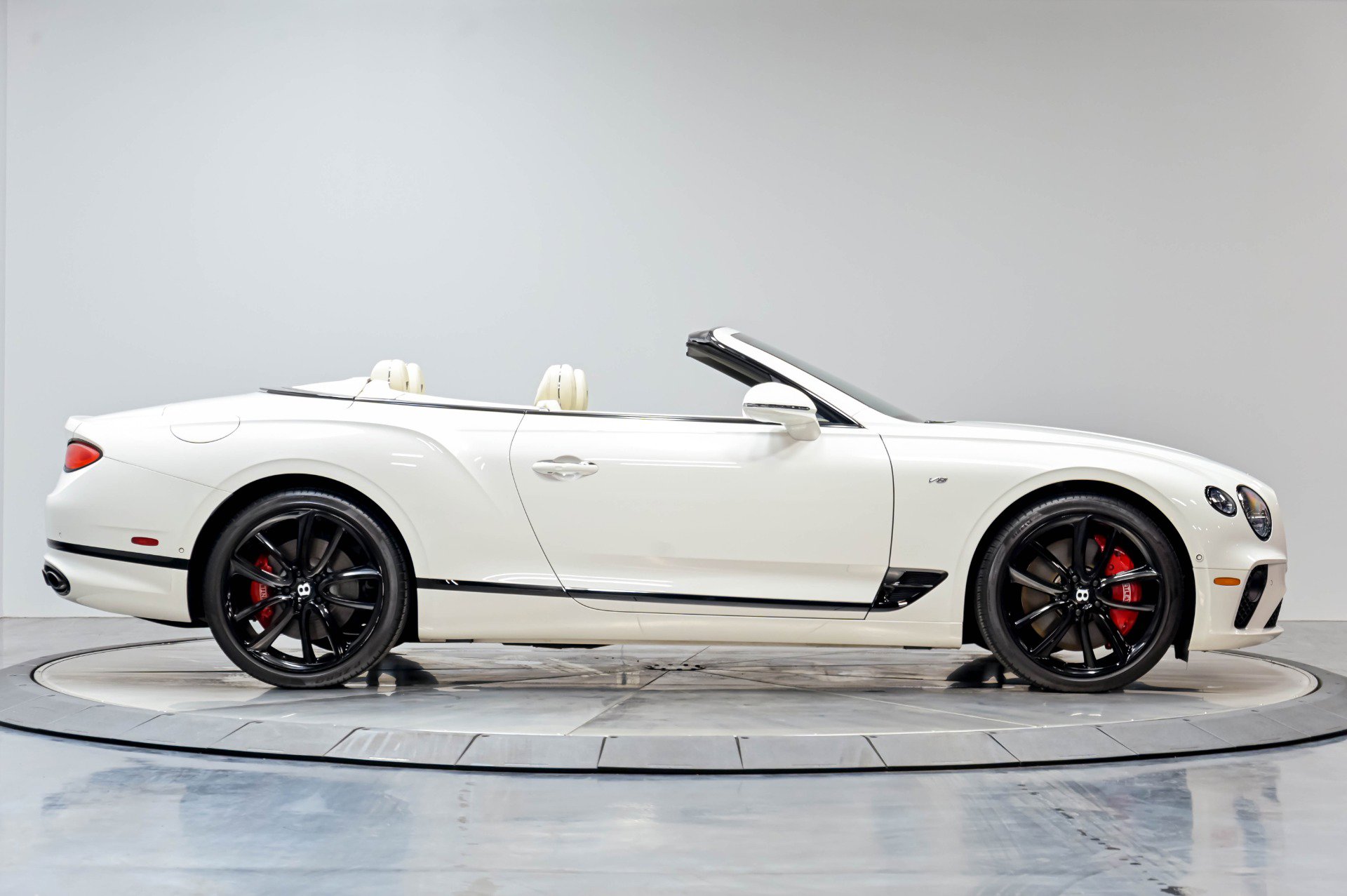 Used 2020 Bentley Continental GT AWD/4WD image 19