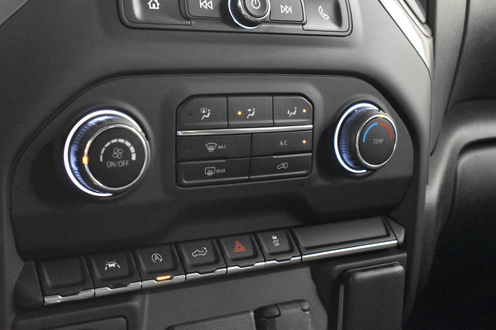 Used 2022 Chevrolet Silverado 1500 Custom w/ LPO, Dark Essentials Package AWD/4WD image 17
