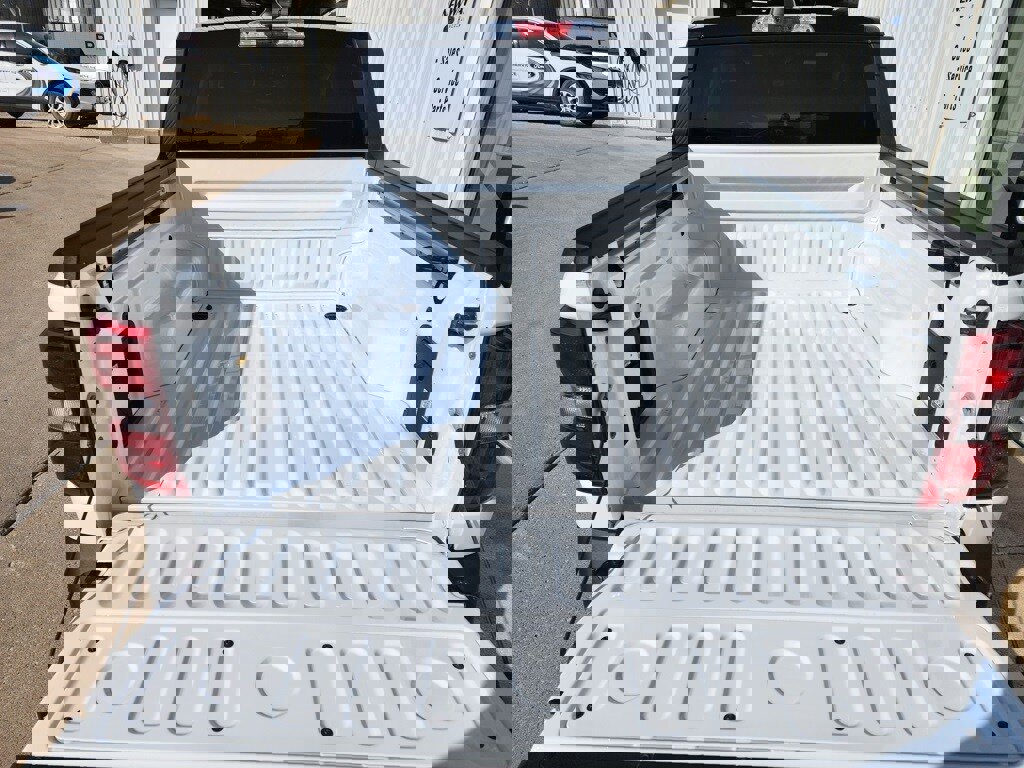 New 2025 Ford Maverick XLT w/ XLT Luxury Package image 8