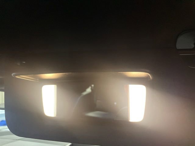 Used 2025 GMC Yukon Denali image 70