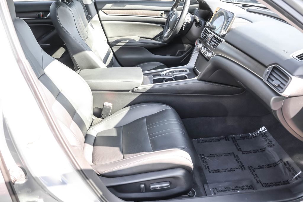 Used 2019 Honda Accord Touring image 39