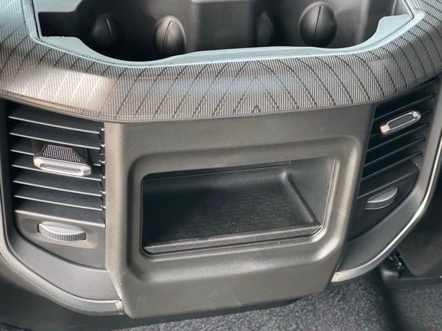 New 2026 RAM 1500 Big Horn w/ Night Edition AWD/4WD image 30