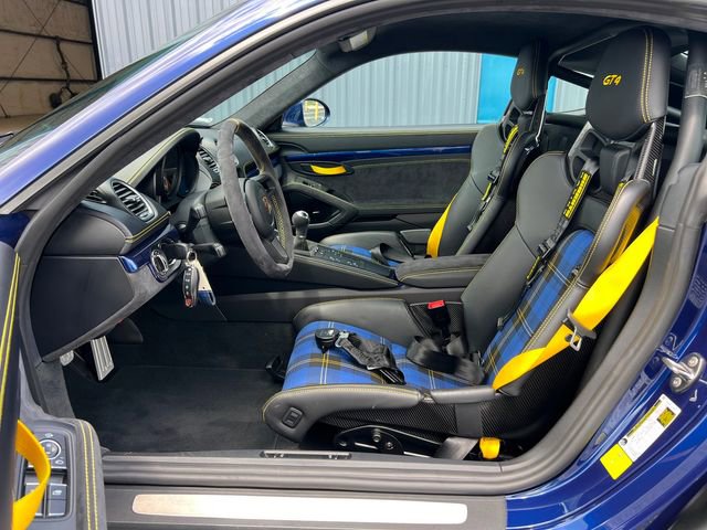 Used 2020 Porsche 718 Cayman GT4 RWD image 89