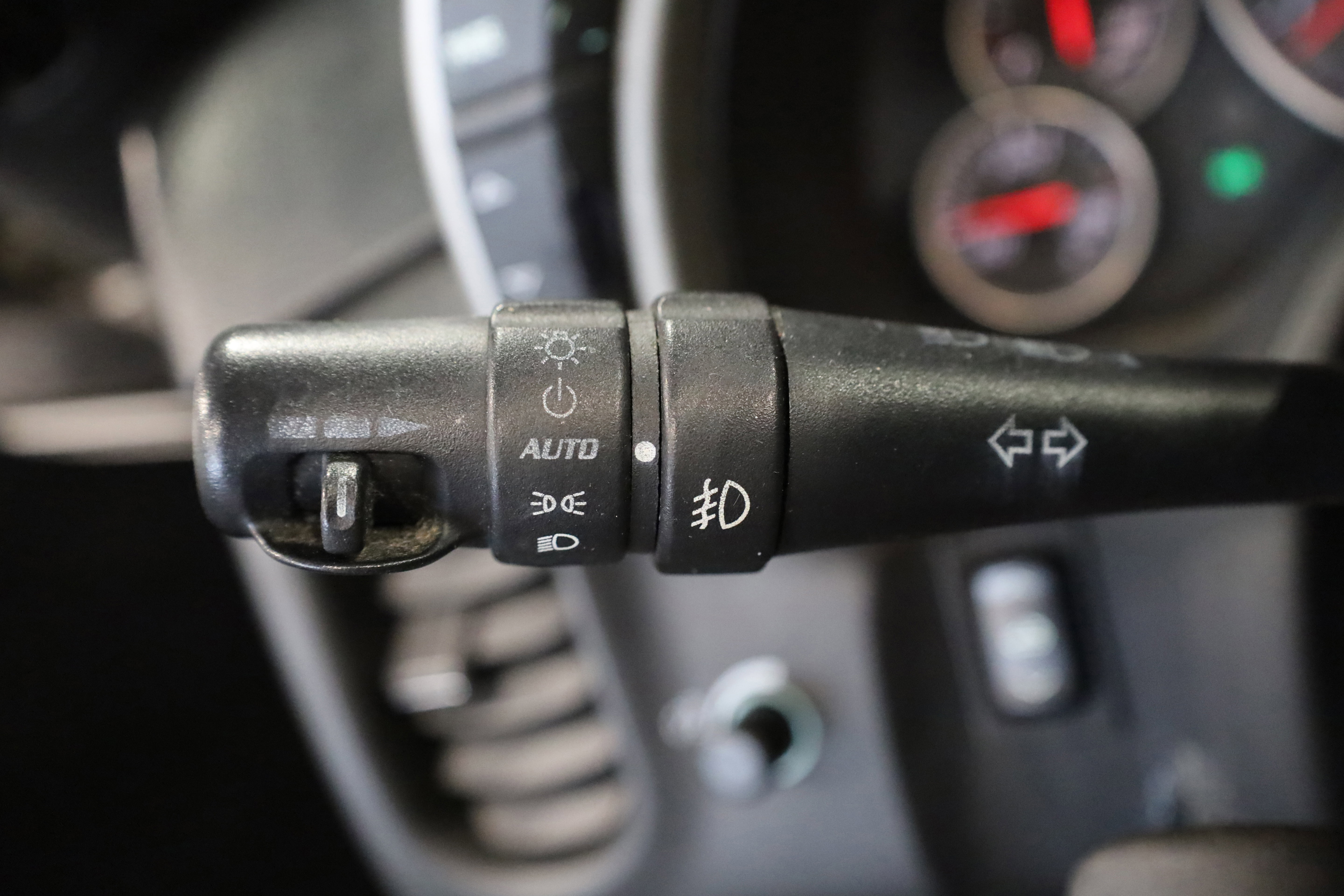 Used 2005 Chevrolet Corvette Convertible w/ Preferred Equipment Group image 22