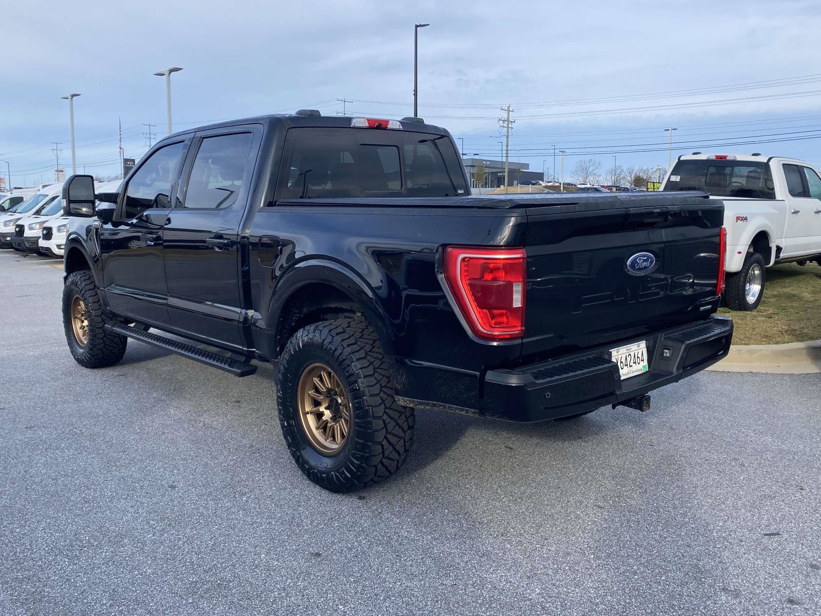 Used 2023 Ford F150 XLT w/ Equipment Group 302A High image 4