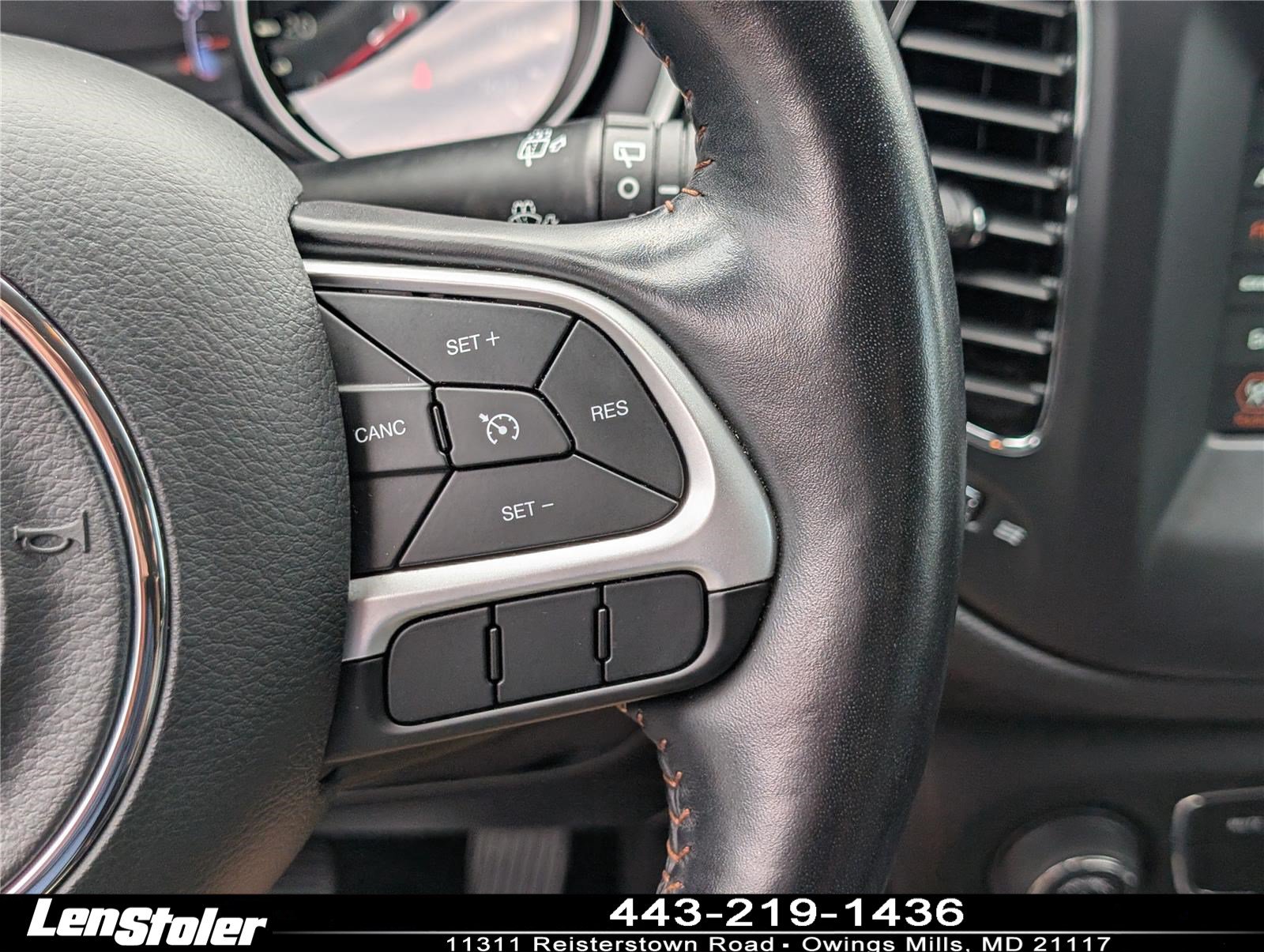 Used 2020 Jeep Compass Latitude w/ Popular Equipment Group AWD/4WD image 22