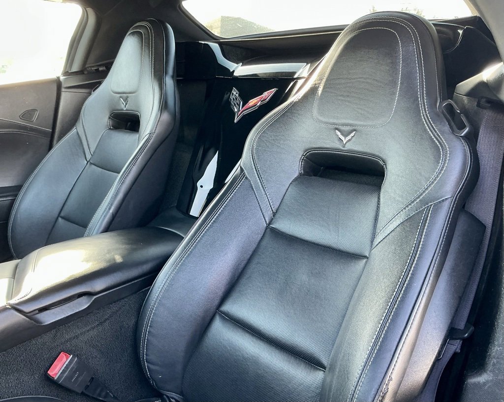 Used 2017 Chevrolet Corvette Stingray Convertible w/ 3LT Preferred Equipment Group image 35