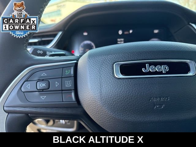 Used 2024 Jeep Grand Cherokee Altitude image 35