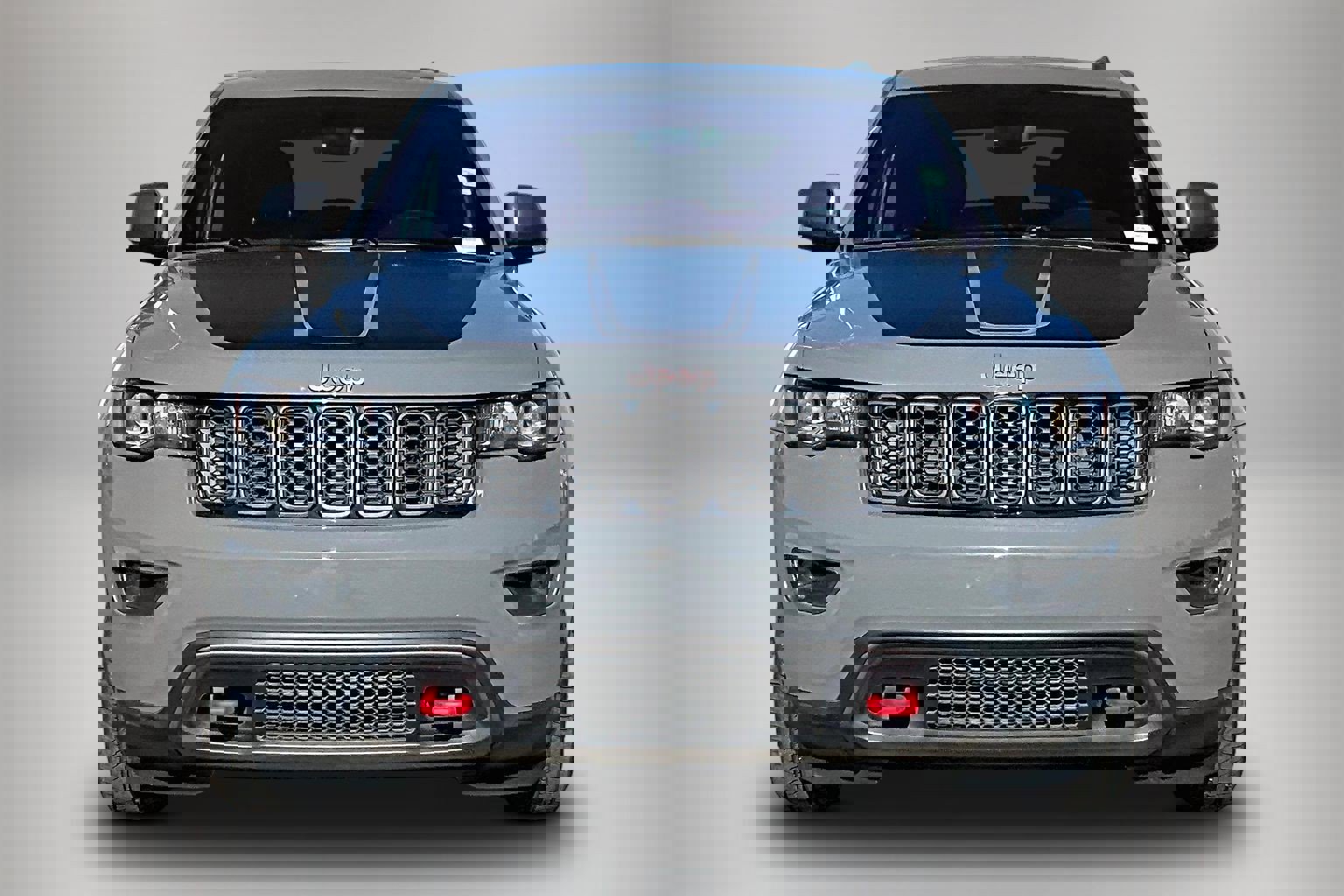 Used 2020 Jeep Grand Cherokee Trailhawk image 2