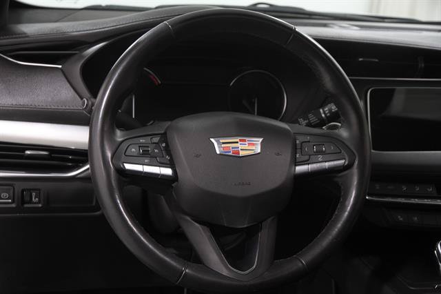 Used 2022 Cadillac XT4 Premium Luxury AWD/4WD image 7