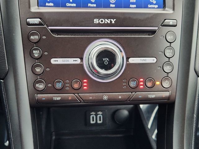 Used 2020 Ford Fusion Titanium image 43