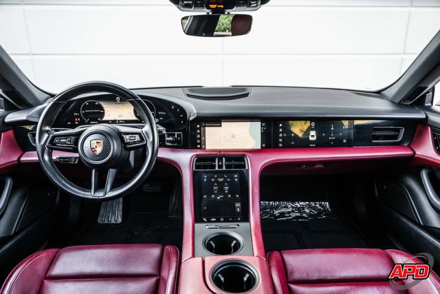 Used 2021 Porsche Taycan 4S w/ Premium Package image 6